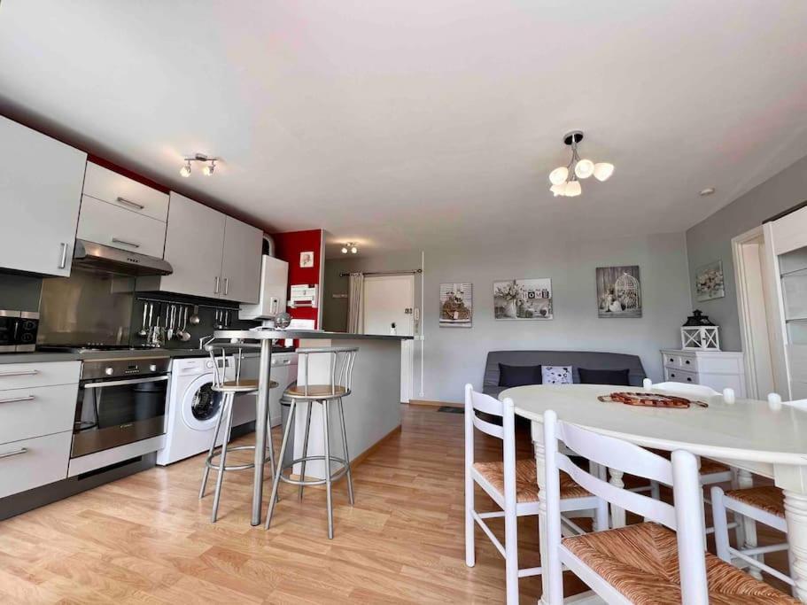 Appartement Sur Le Port. Grandcamp-Maisy Eksteriør billede